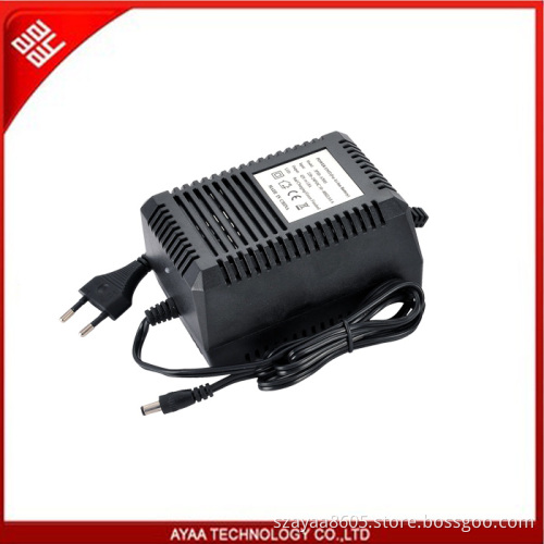3pn0-Series NiMH /NiCd Battery Charger